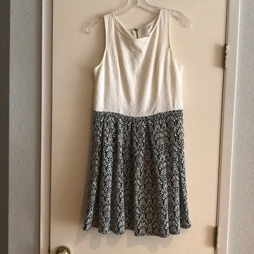 Two tone dress